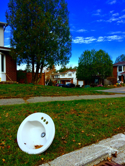 'I Sink I am Alone Now' by Jonny Olsen